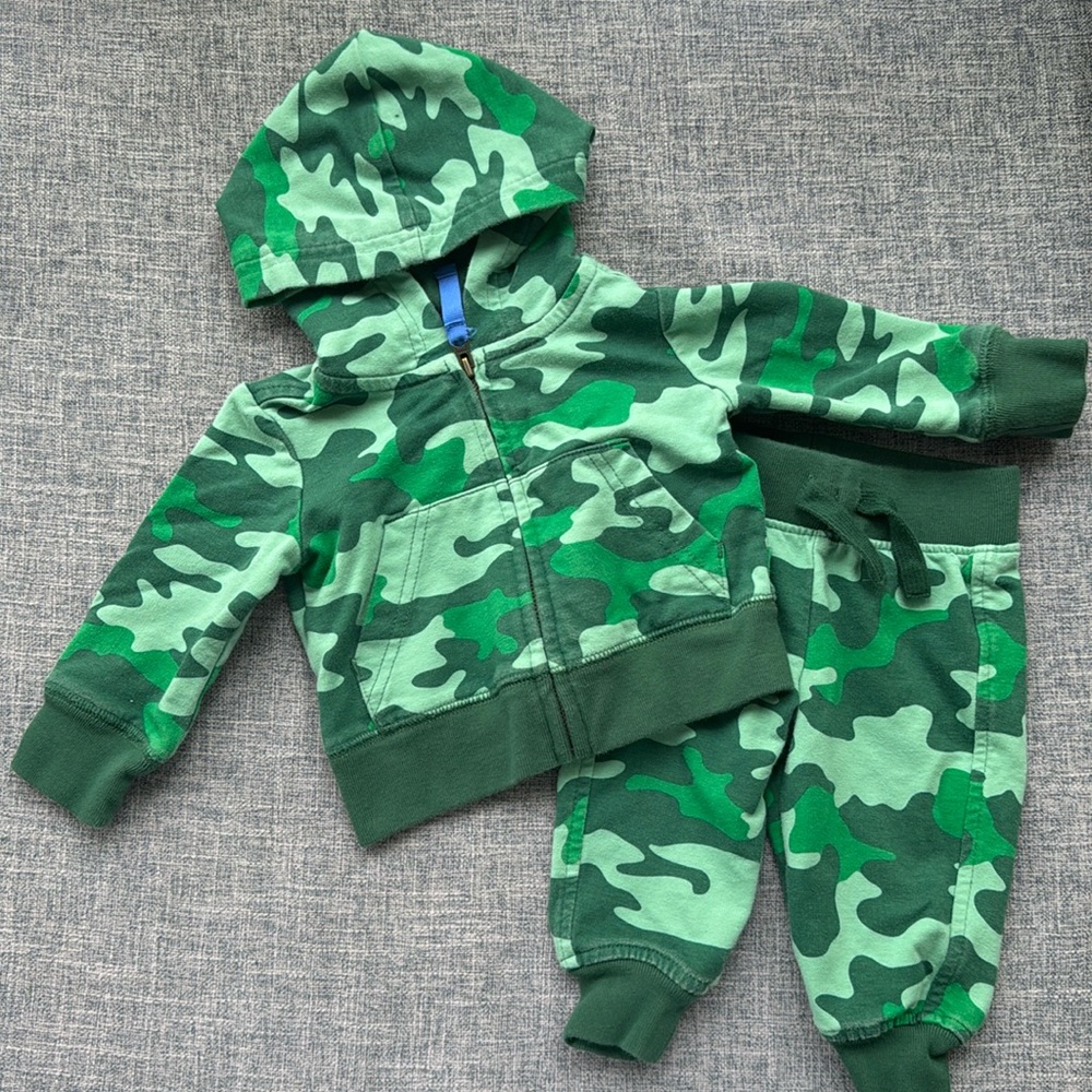 Primary Matching Hoodie and Sweatpants - Grass Camo Print - 3-6 Mos